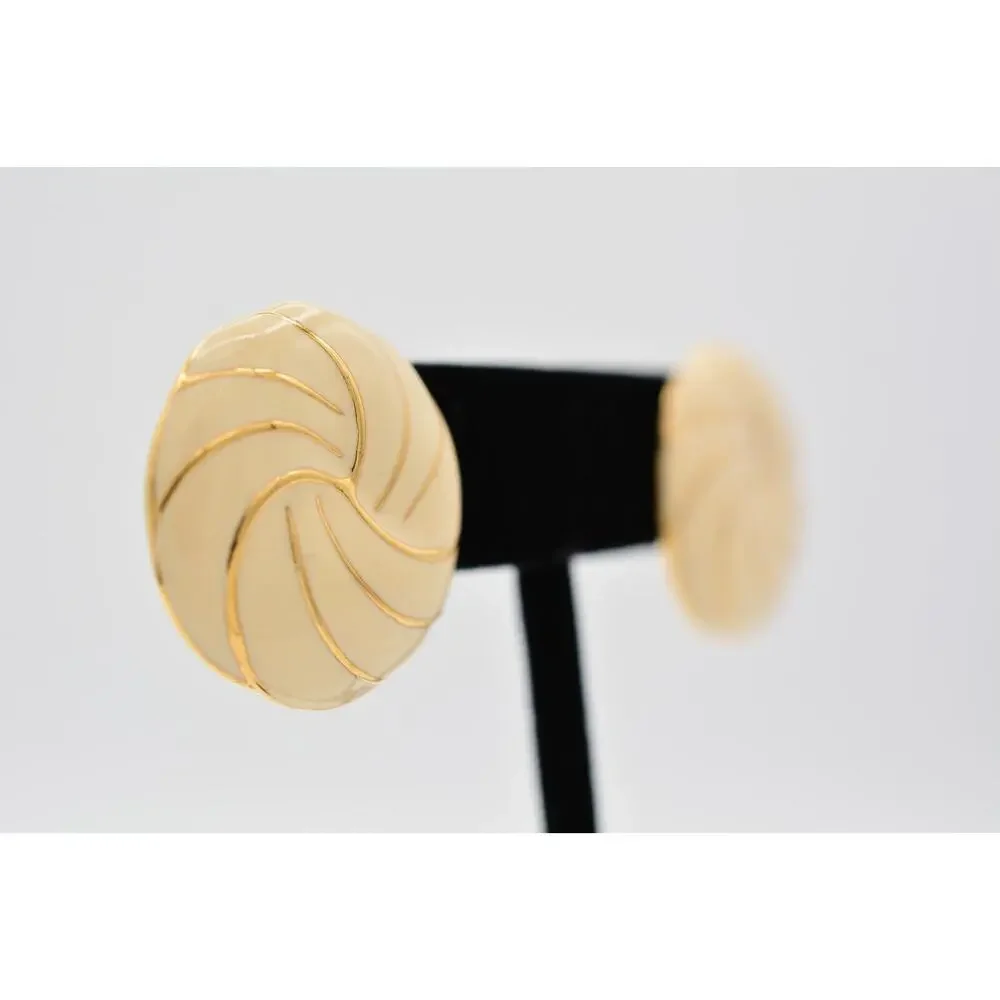 Napier Vintage Round Earrings Off White Enamel Stud Gold Tone Signed 1980s 9L